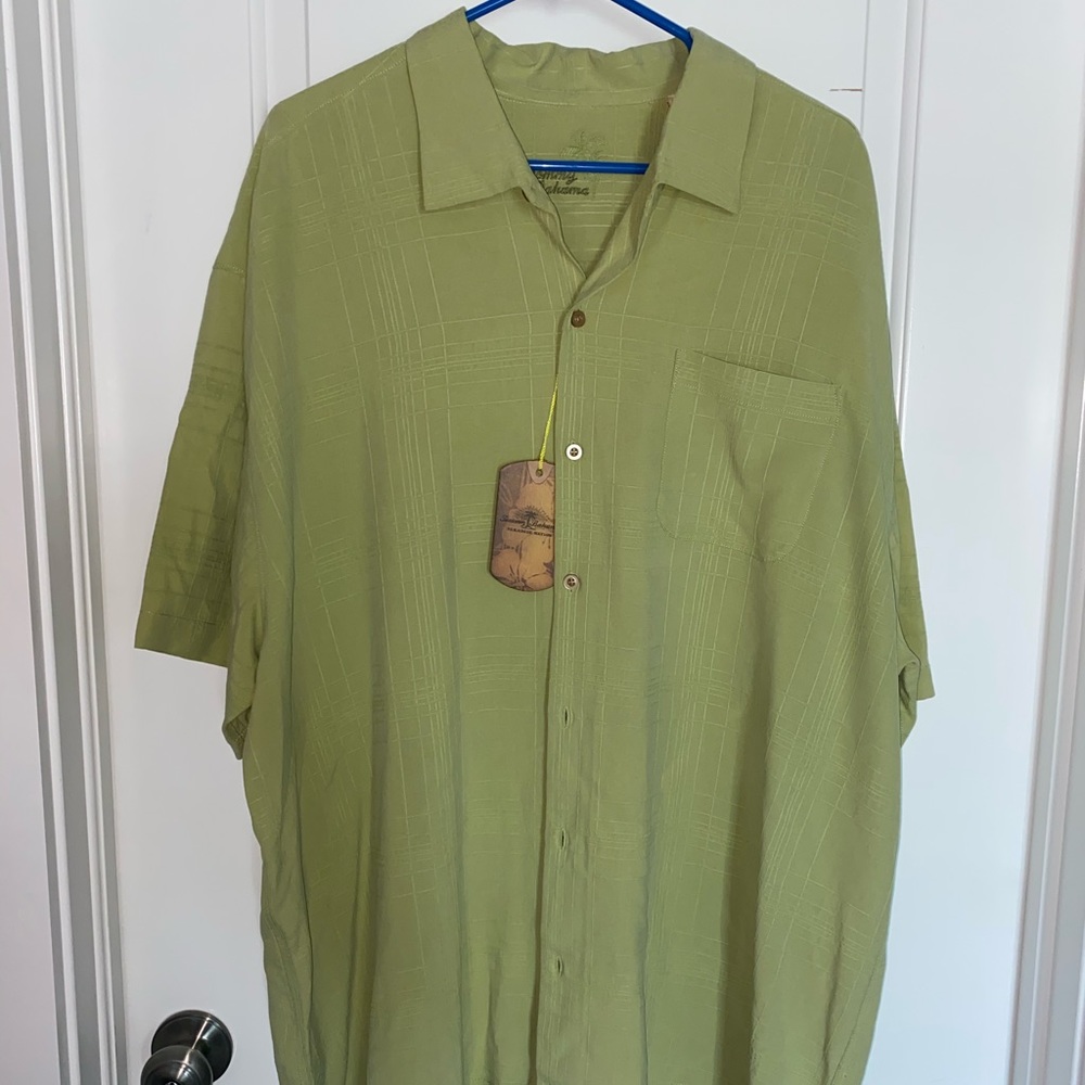 NWT Tommy Bahama Mens Skyscraper Camp Shirt